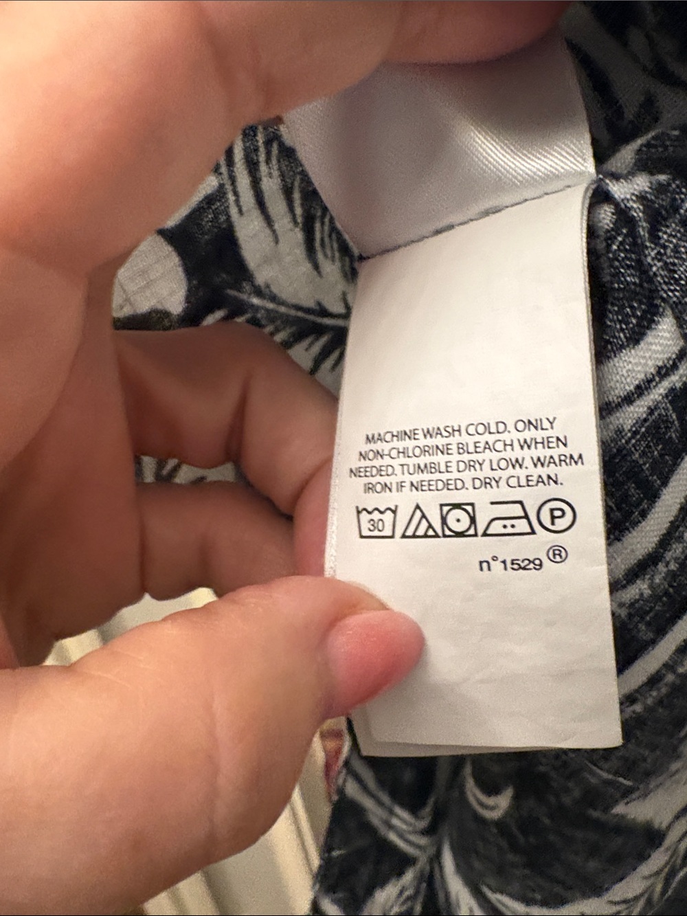 Lauren/Ralph Lauren Black & White Tropical Print Shirt - Picture 7 of 8